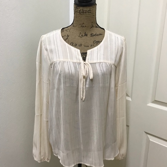 Plus size blouse - Picture 5 of 7